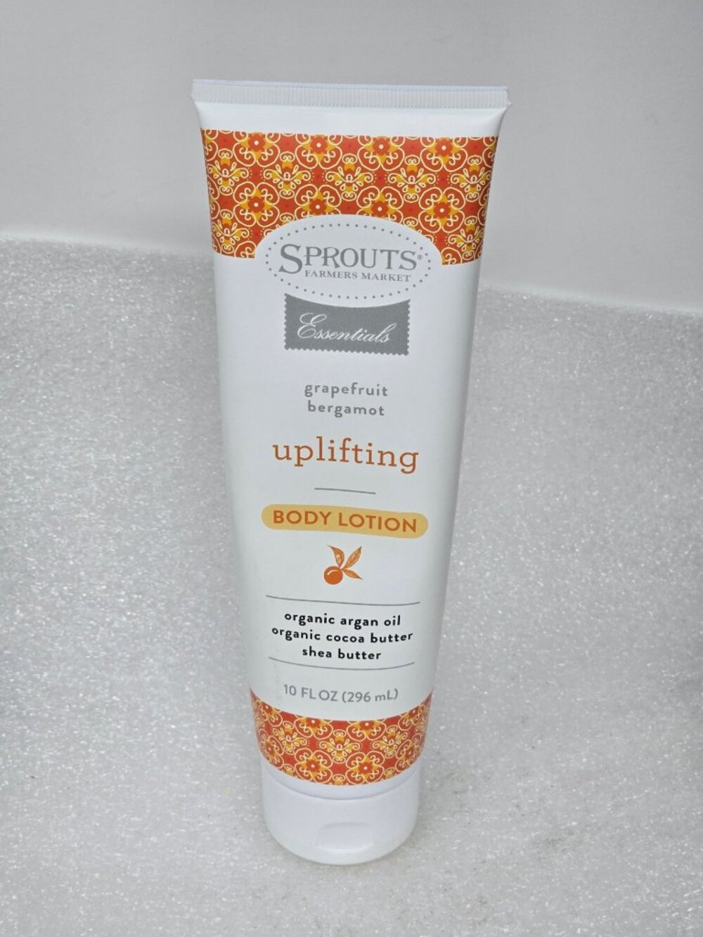 Sprouts Farmers Market Essentials Grapefruit Bergamot Uplifting Body Lotion 10Oz